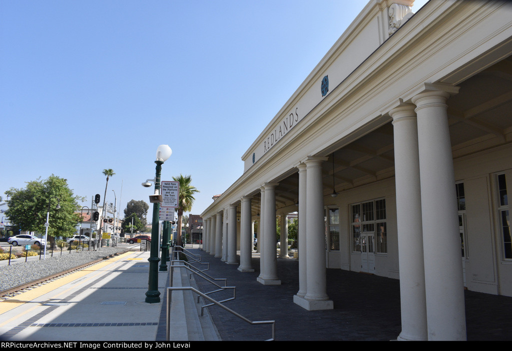 Looking east from Redlands-Downtown Station